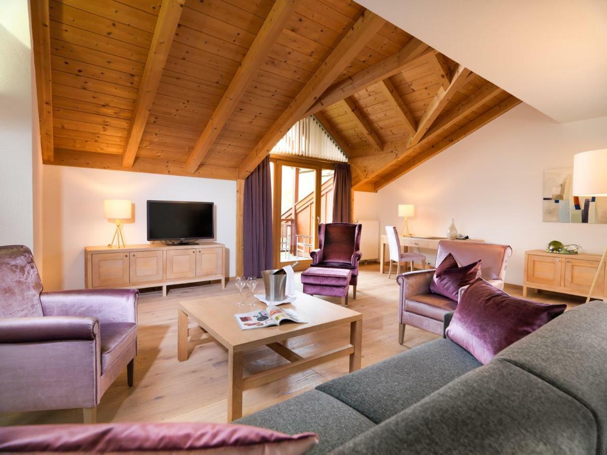 Dolomitengolf Hotel & Spa Lavant Exterior photo